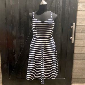 Old Navy size extra small cotton blend sundress in a navy and white stripe